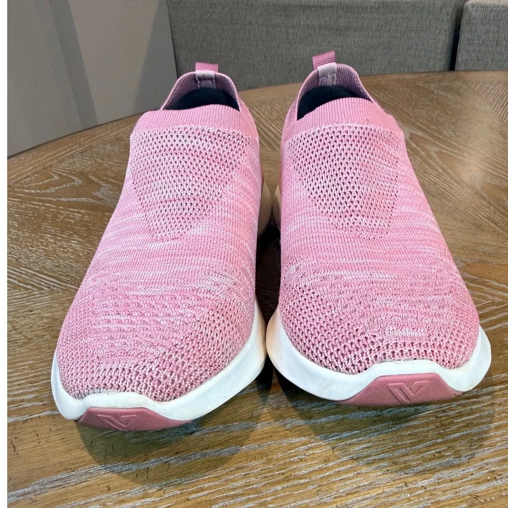 Vessi Everyday 2.0 Slip On Shoes Pink Waterproof Women's Size 7